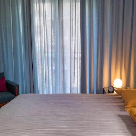 Stylish, Modern Apartment In Athens City Centre. Exterior photo