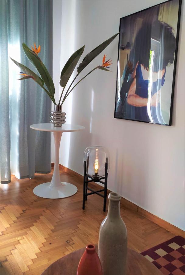 Stylish, Modern Apartment In Athens City Centre. Exterior photo